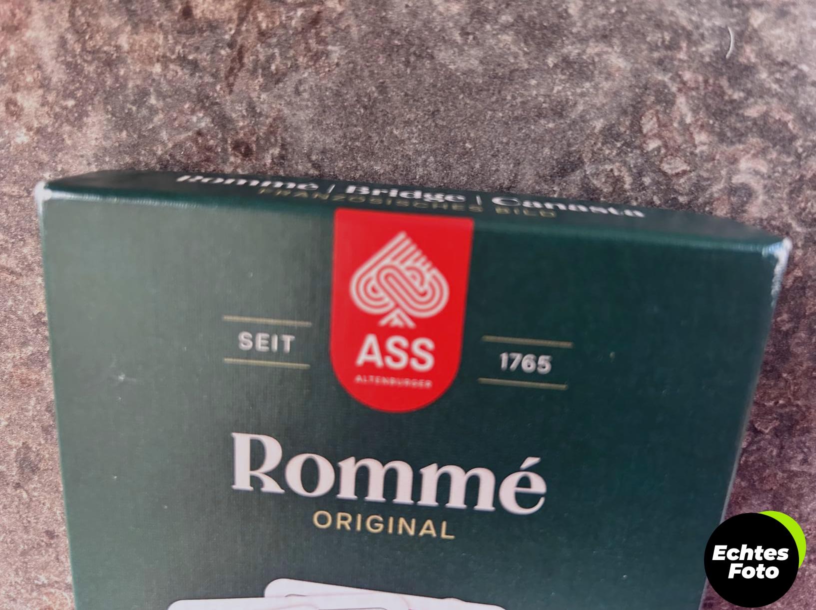 ass-altenburger-romme-franzosisches-bild-white-foto-1