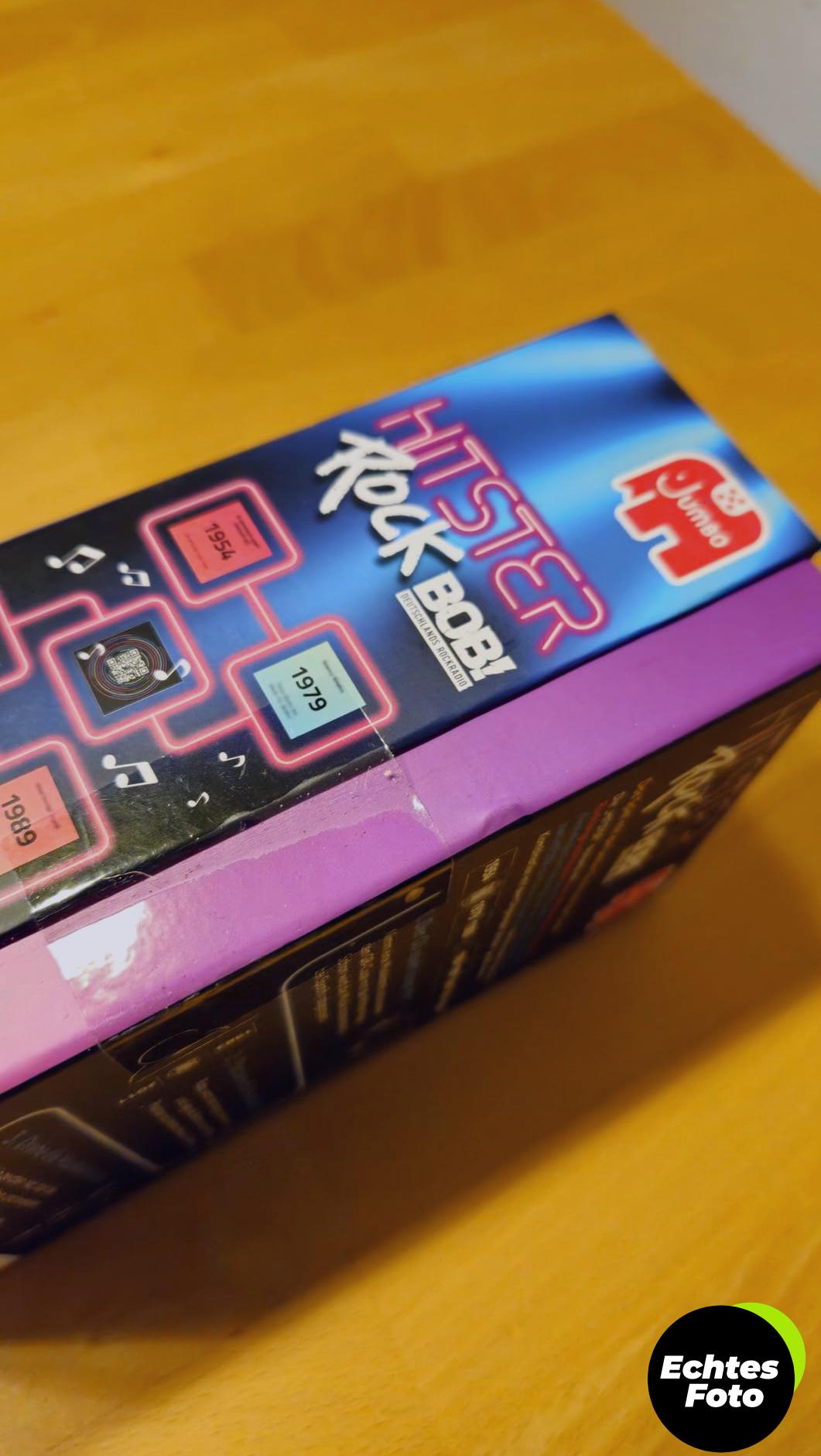 hitster-rock-spiel-10-erwachsene-familien-foto-1