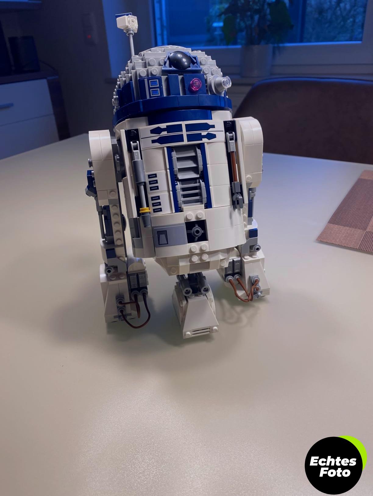 lego-star-wars-75379-r2d2-spielzeug-2023-foto-1