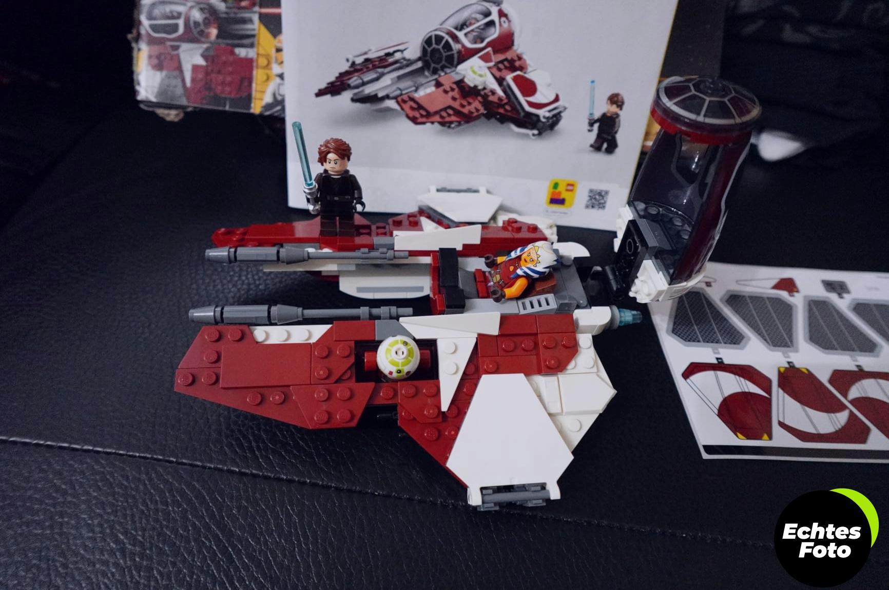 lego-star-wars-ahsoka-interceptor-set-75401-foto-2