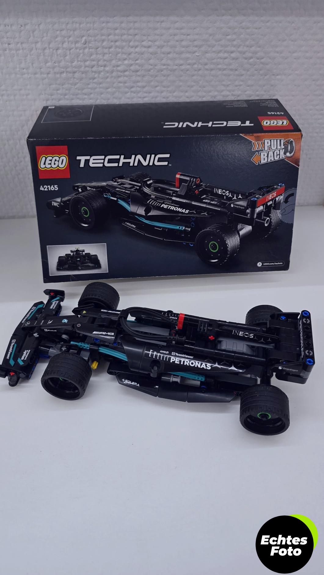 lego-technic-mercedes-f1-auto-set-42165-foto-3