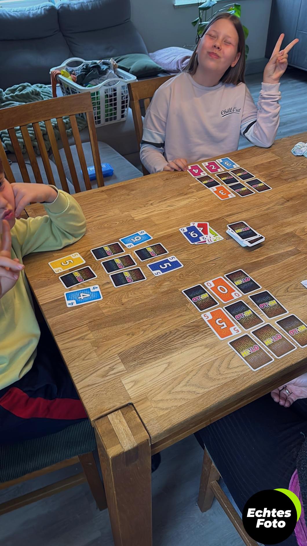schmidt-spiele-hilo-kartenspiel-49362-foto-1