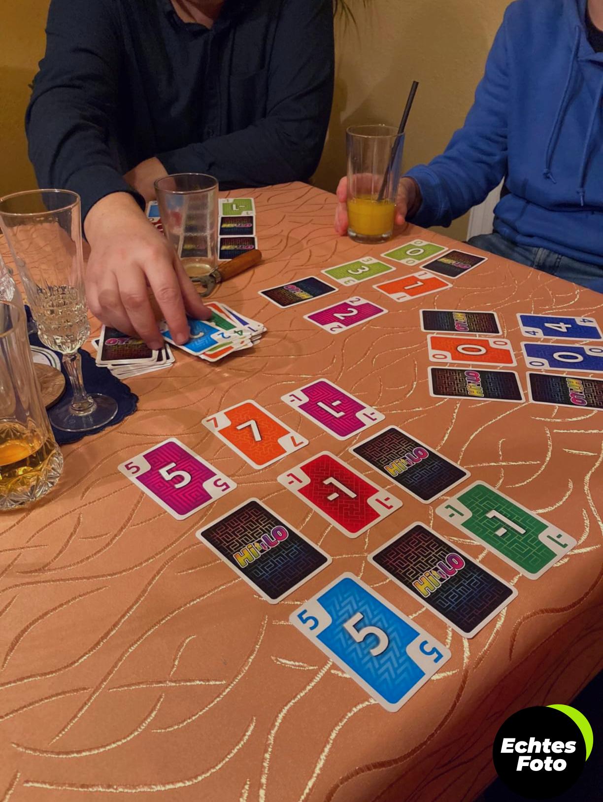 schmidt-spiele-hilo-kartenspiel-49362-foto-3
