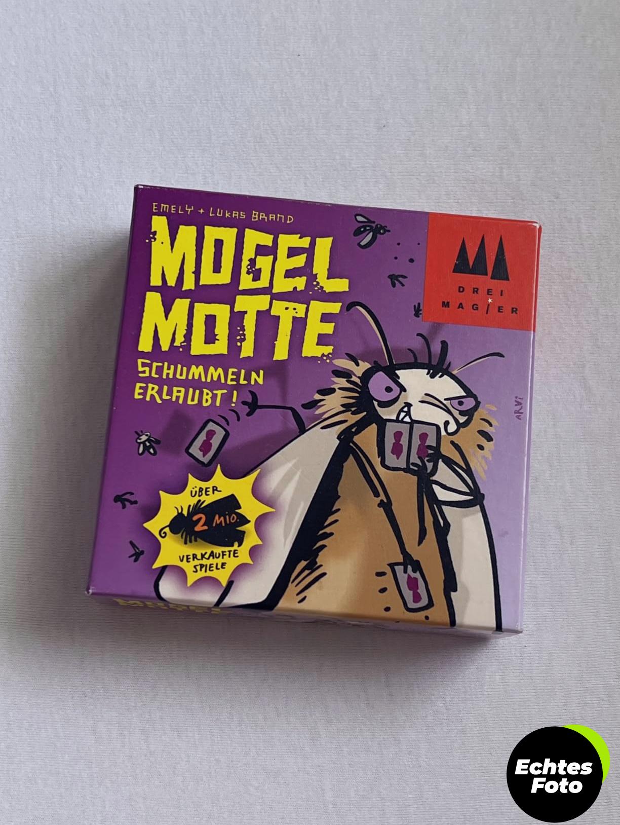 schmidt-spiele-mogel-motte-drei-magier-kartenspiel-foto-2